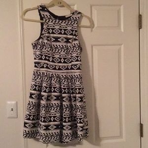 Black and white A-line sleeveless dress